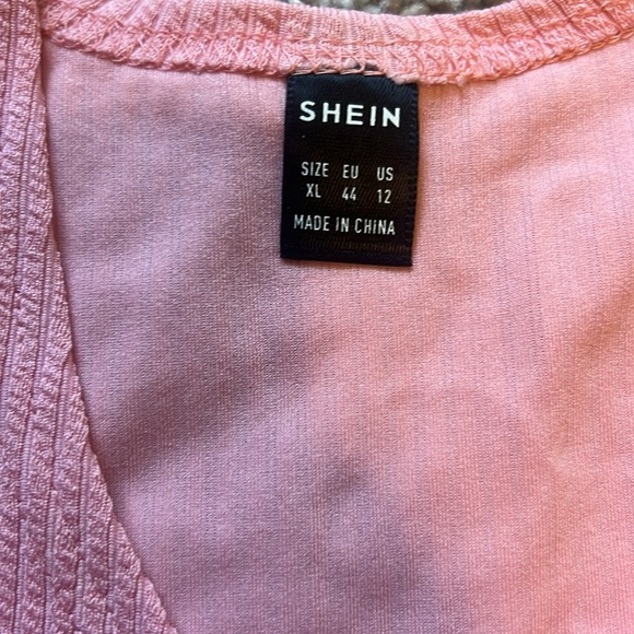 Two piece set - Picture 3 of 3